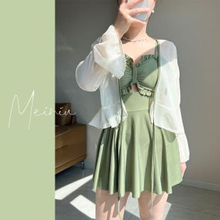 微胖女孩裙式 大码 吊带连体长袖 2024女新款 游泳衣 罩衫 温泉泳衣女款