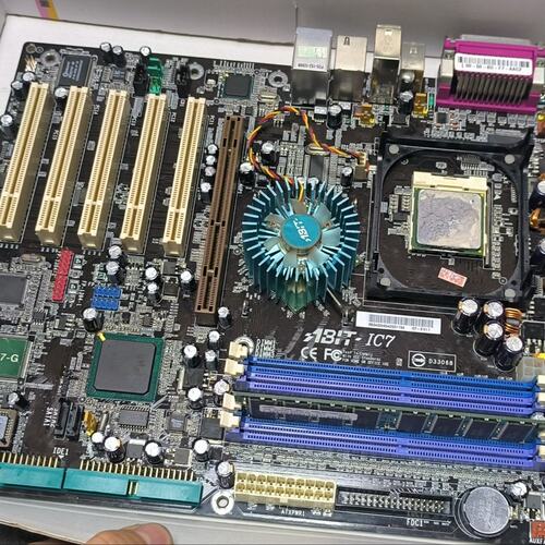 议价升技 ABIT IC7-G 875P 主板可维修