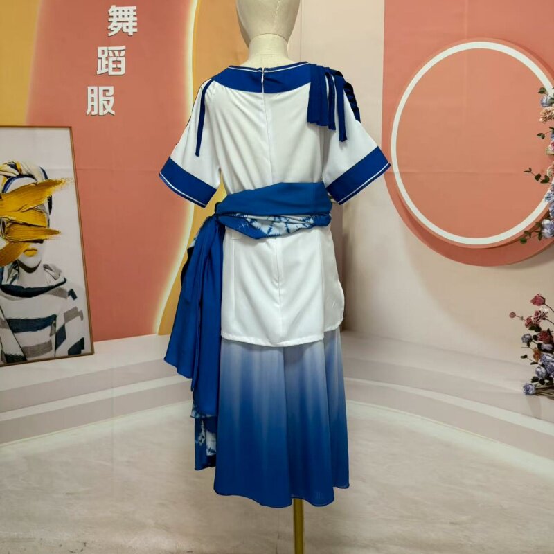 舞优伶民族民间专业定制《天蓝蓝衫蓝蓝》艺术原创蓝色变装表演服