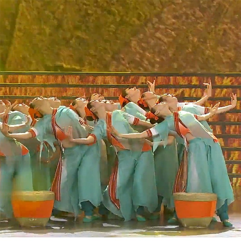 丰收喜悦乡村振兴粮食稻香箩筐演出服女群舞丰收的季节表演服定制