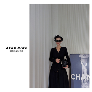 Dan 女 黑色拼接设计感小众针织衫