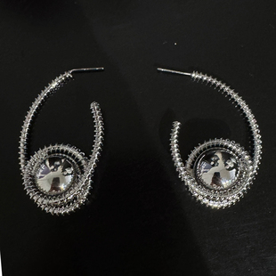 钛钢布艺耳饰 旋涡耳环女 Dan