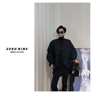 Dan 宽松立领单排扣保暖外套通勤风 黑色菱格纹棉服女