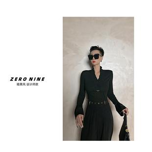 法式 喇叭打底衫 设计感荷叶边V领T恤女 新款 2024秋冬季 Dan