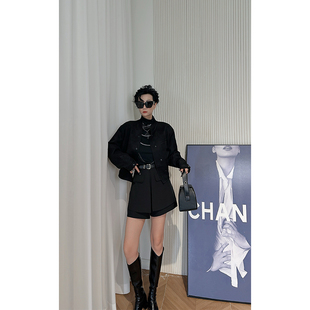 Dan 高级感麂皮绒外套女 黑色短款