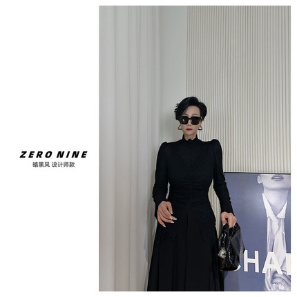 Dan Dan 黑色修身灯笼袖高级感上衣女  下摆开叉高领针织衫