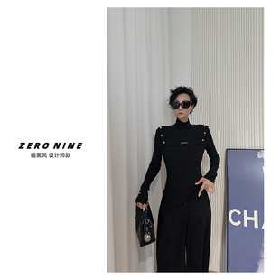 金扣显瘦修身 Dan 女 针织衫 上衣 黑色高领字母贴标长袖