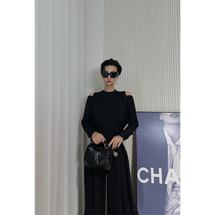 女 针织衫 Dan 黑色假两件露肩性感长袖