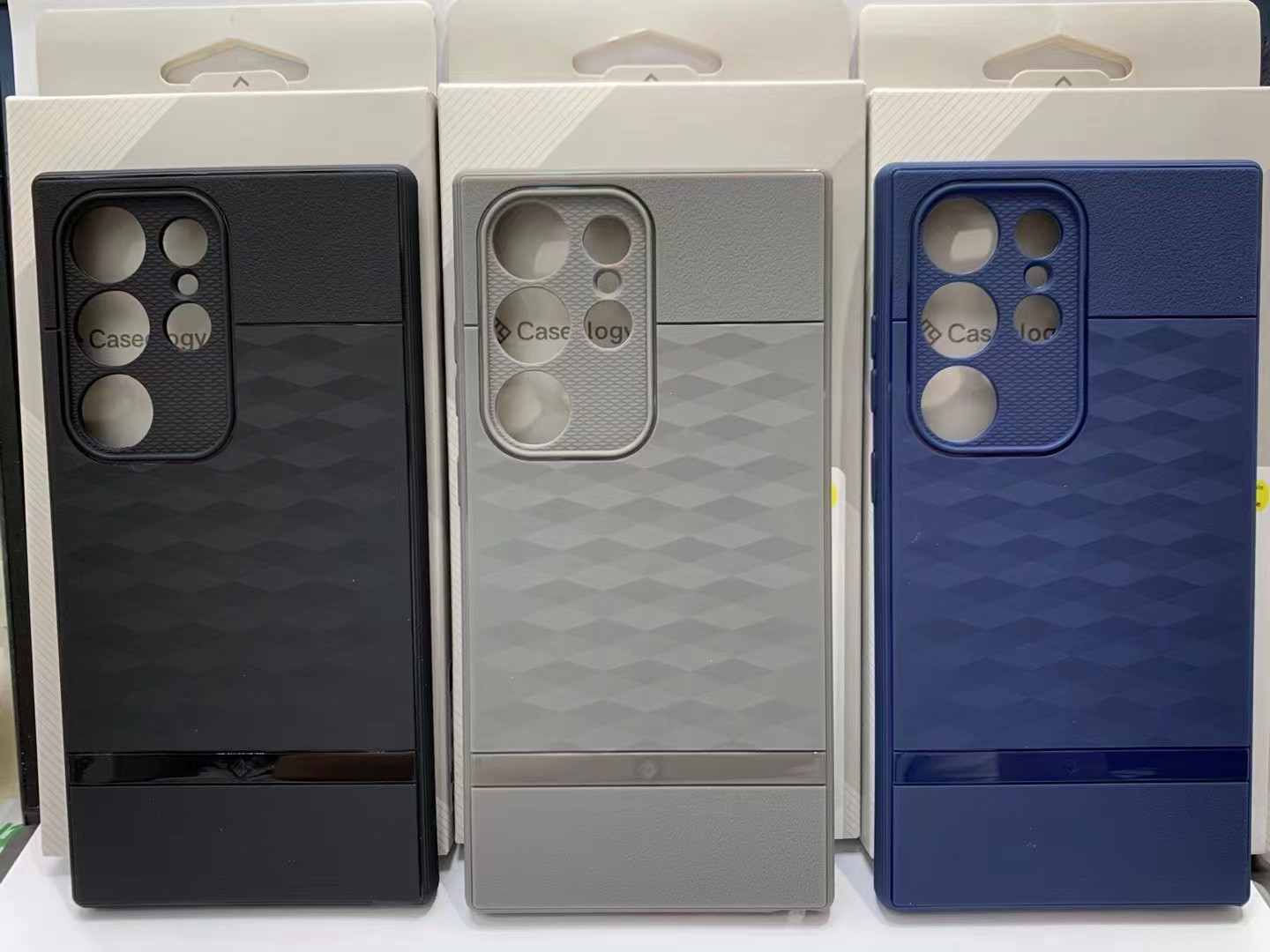 SGP韩国caseology适用于三星galaxy S24UItra亲肤手机壳磁吸充电S24防摔保护壳软硅胶 - 实物图