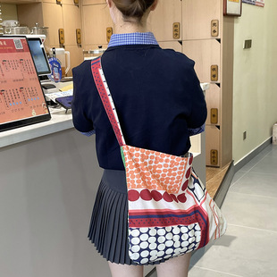 复古民族风拼贴撞色单肩斜挎包小个子帆布包包女海边度假帆布袋