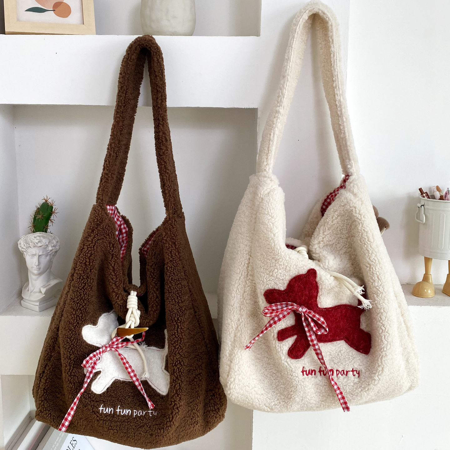 可爱毛绒绒大容量单肩斜挎包