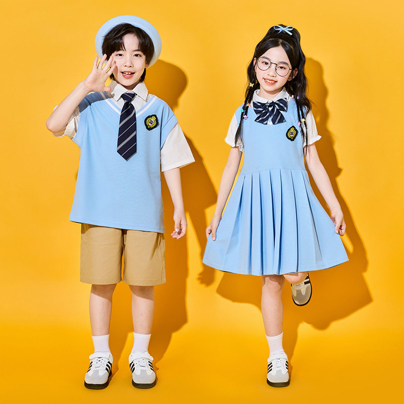 新款幼儿园园服校服合唱团朗诵表