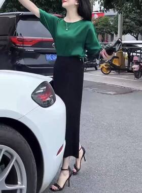 23393大爱美依缘夏季新款绿色净版打底衫高腰半身后开叉裙女