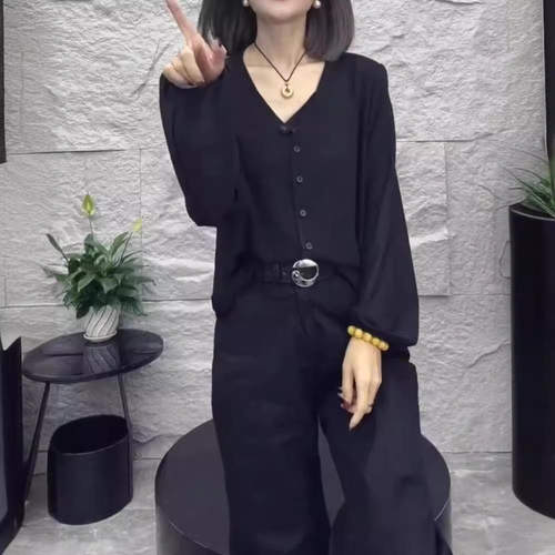 大爱美依缘2024年夏季时尚套装
