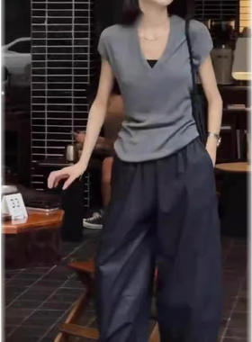 24326大爱美依缘2026夏季新款高级灰色V领T恤松弛感宽松阔腿裤女
