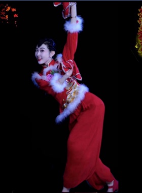 新款女秧歌服东北大秧歌舞蹈服红色喜庆灯笼舞演出服腰鼓队打鼓服