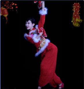 新款女秧歌服东北大秧歌舞蹈服红色喜庆灯笼舞演出服腰鼓队打鼓服