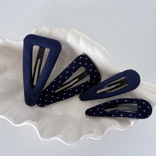 藏青色布艺波点三角发夹掰掰夹配饰减龄BB夹刘海碎发夹头饰配饰