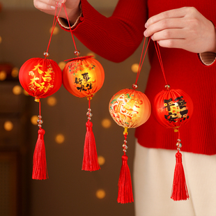 新年小红灯笼挂饰2026新款树上福字挂件成品发光花灯春节氛围布置