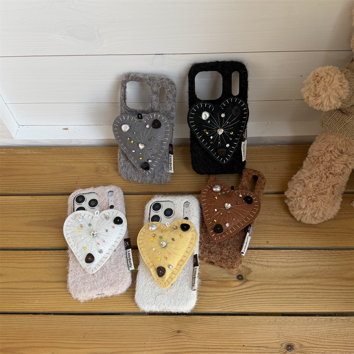 加尔 秋冬绒布时尚毛毡彩钻爱心磁吸支架适用苹果17ProMax手机壳iphone15新款16pro女款14pro防摔13pro保护套,3C数码配件,手机保护套/壳,淘宝优惠券,粉丝福利购,淘宝优惠卷