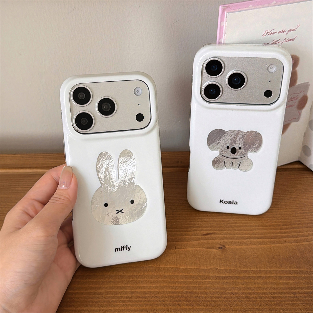加尔 日韩可爱锡纸纹考拉兔子头像适用苹果17ProMax手机壳iphone15新款16pro女款17Pro创意15pro防摔保护套