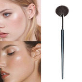 高光刷小号扇形刷面部提亮刷扁头拇指胭脂腮红刷子软毛正品 一支装