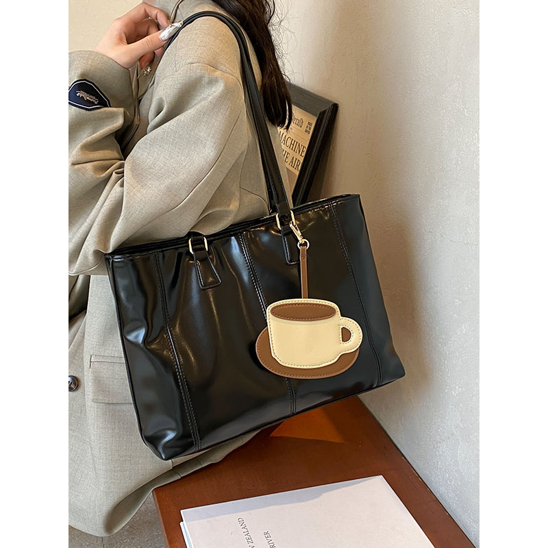 托特包包女包2024新款潮时尚韩版通勤休闲百搭ins大容量单肩大包