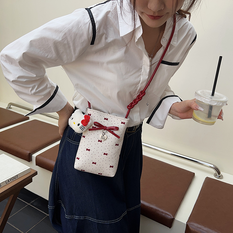 迷你小包包女2025新款可爱卡通夏季放手机的小挎包蝴蝶结斜挎包潮