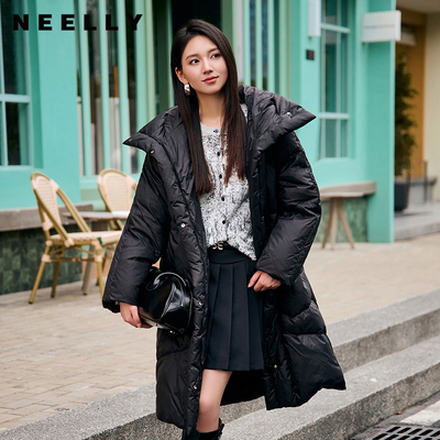 NEELLY纳俪商场同款冬季新款连帽立领中长款羽绒服女时尚简约通勤