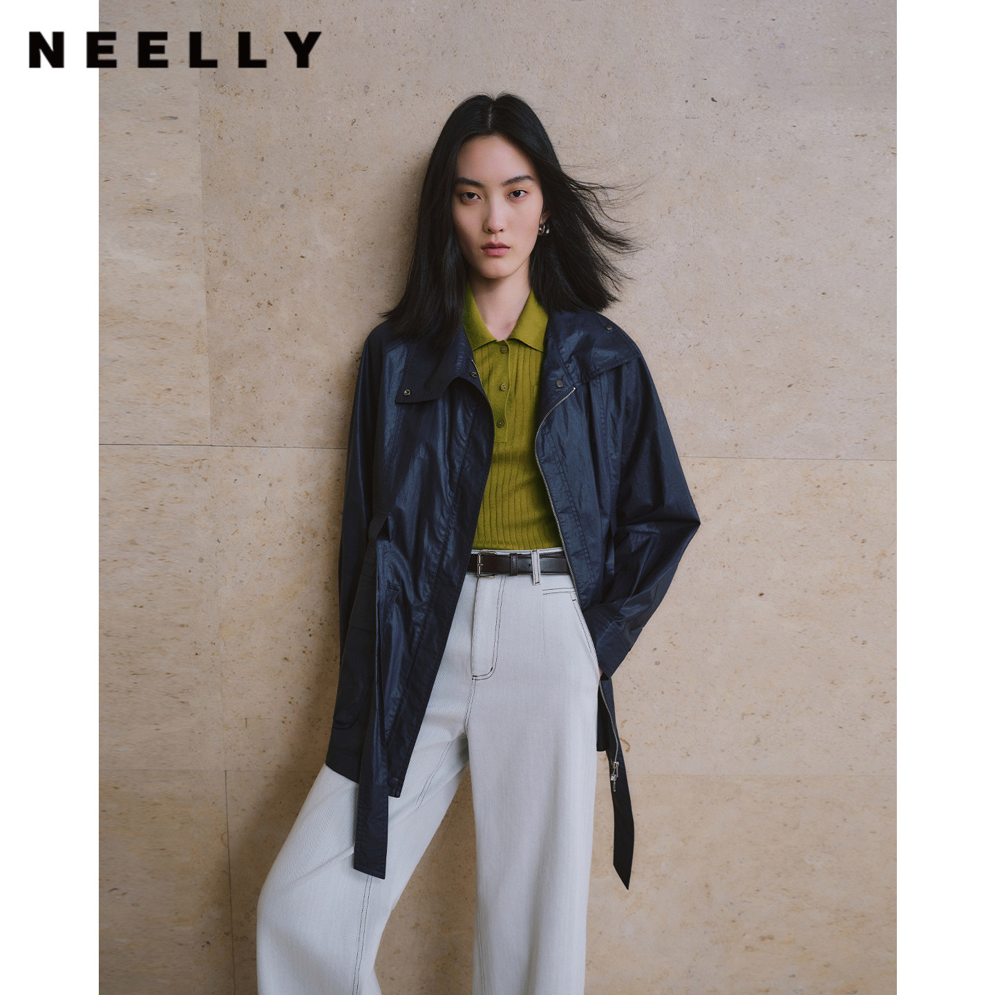 NEELLY纳俪商场同款秋季新款藏青色立领系带风衣女松弛感休闲外套