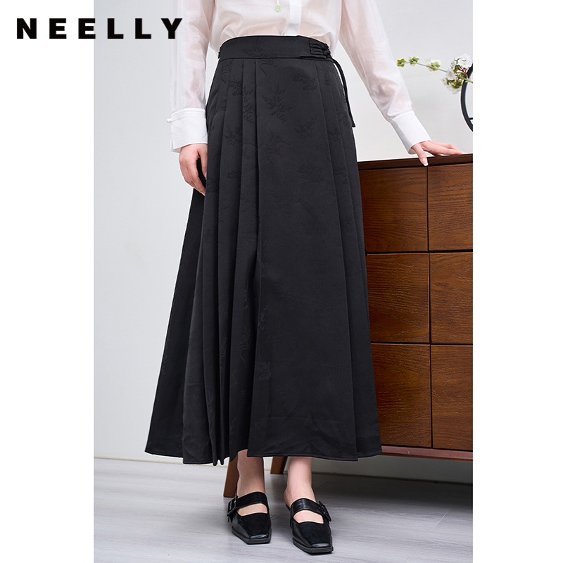 NEELLY纳俪新中式国风盘扣半身裙气质百搭褶皱显瘦马面裙A字伞裙