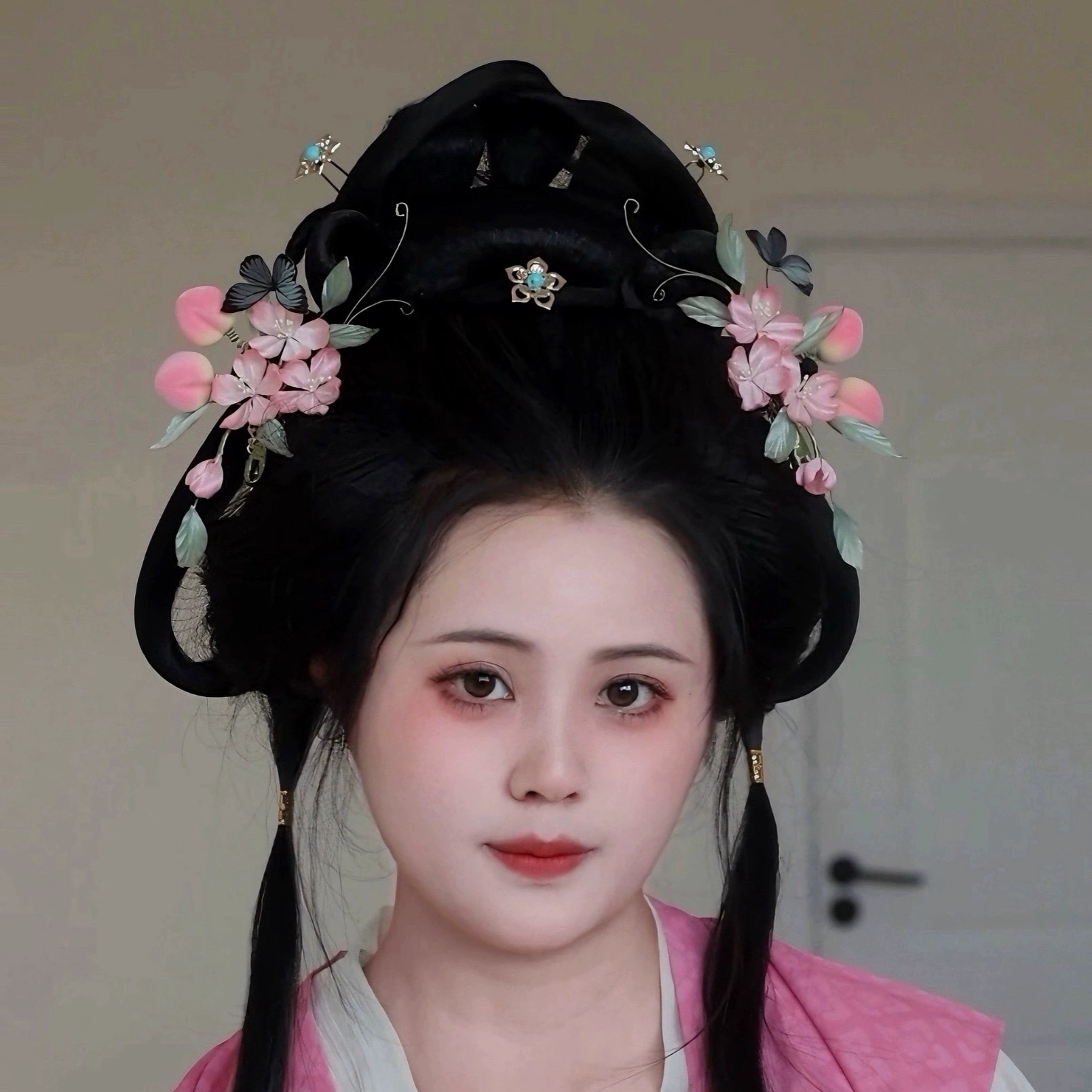 原创 桃映春诗 真丝烫花桃子桃花发饰汉服配饰古风汉服头饰发夹