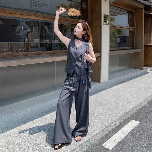 C339B-28灰色小众轻套风气质装女新款领马甲蕾丝熟裤屁帘阔腿两件