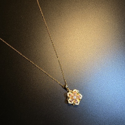 开花的橄榄 Vintage古着 Chic Blossom粉色花朵可旋转项链 锁骨链