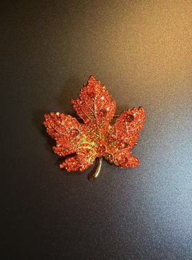 开花的橄榄 Vintage古着 Maple Brooch红色枫叶胸针 胸花 别针