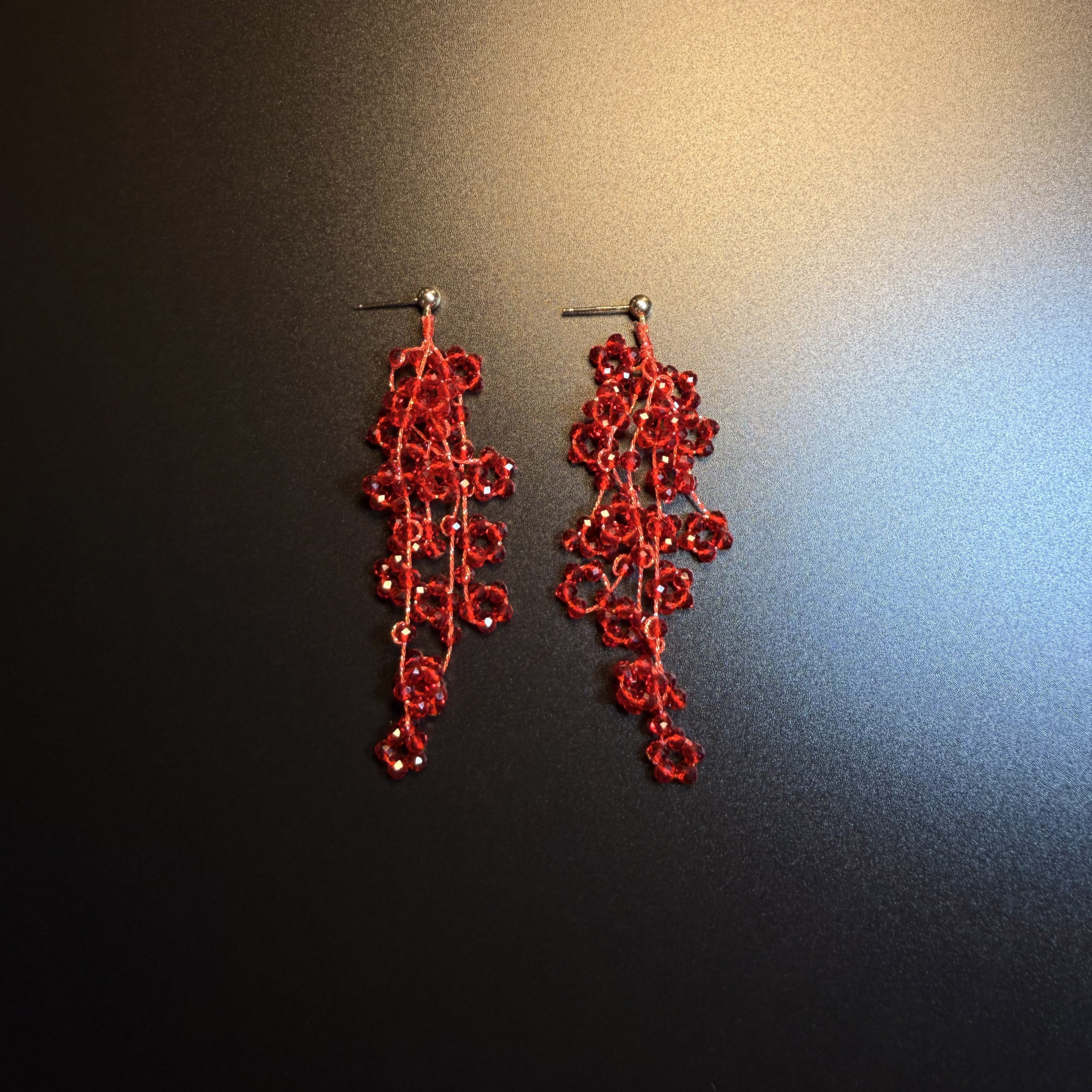 开花的橄榄 Vintage古着 Faceted Ruby红色串珠花朵流苏耳环 耳饰