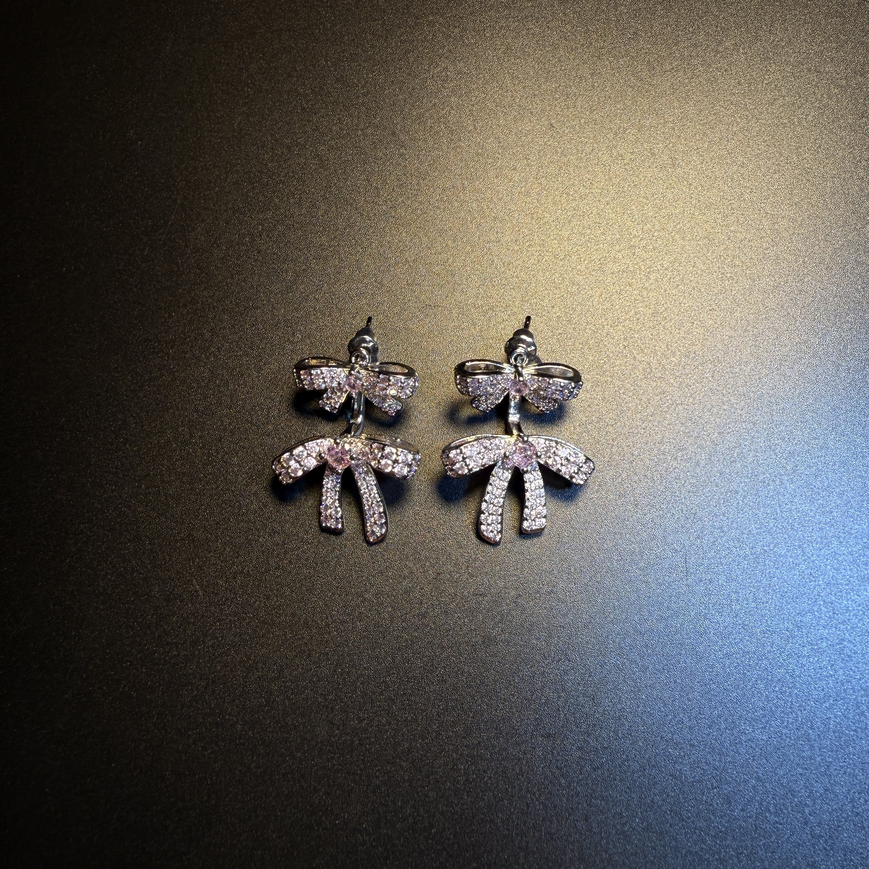 开花的橄榄 Vintage古着 Lilac Bow粉色锆石蝴蝶结耳钉 耳环 耳饰,饰品/流行首饰/时尚饰品新,耳环,淘宝优惠券,粉丝福利购,淘宝优惠卷