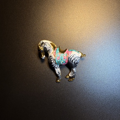 开花的橄榄 Vintage古着 Pastel Mane珐琅马年胸针