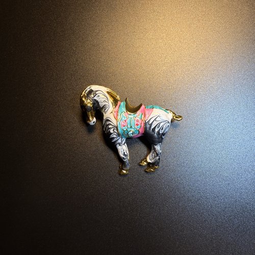 开花的橄榄 Vintage古着 Pastel Mane珐琅马年胸针