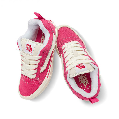 Vans范斯Knu Skool 草莓熊少女粉色男女鞋面包鞋板鞋VN0009QCBJ1