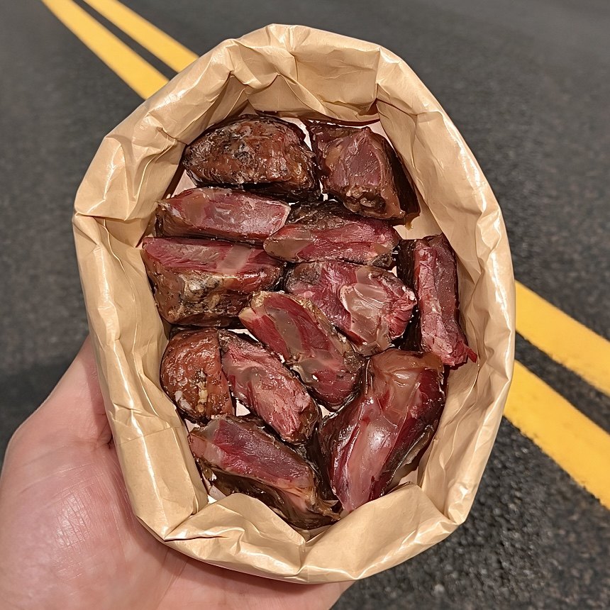 二两猫一味 黑胡椒美式嫩烤牛肉粒真牛肉网红即食零食独立小包装