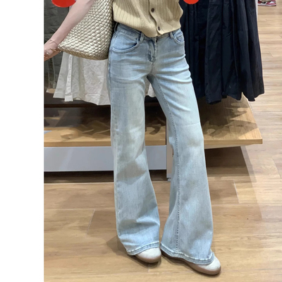 浅色加绒加厚微喇牛仔裤女