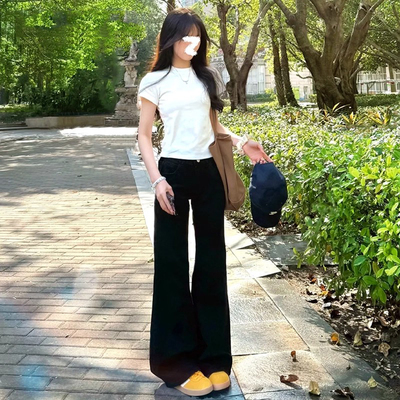 黑色低腰加绒微喇牛仔裤女