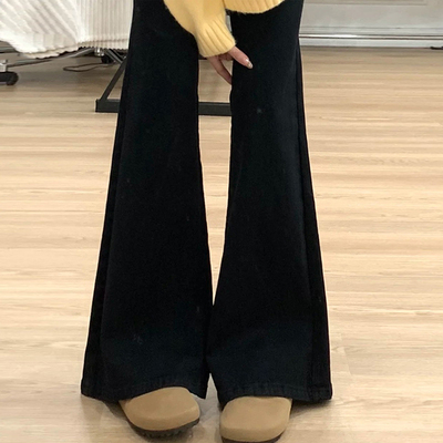 黑色辣妹加绒微喇牛仔裤女