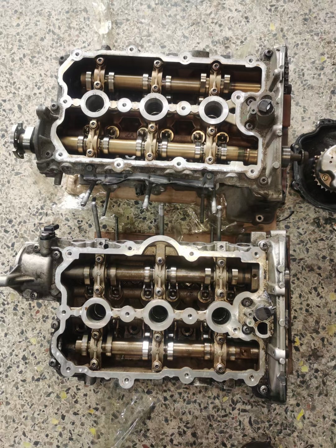 奥迪q7 a6l a7 a8 3.0t 气缸盖总成 caj cjt cre 二手原车拆车件