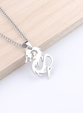 男士项链可爱生肖龙纹吊坠不锈钢饰品毛衣链不掉色长款挂饰礼物