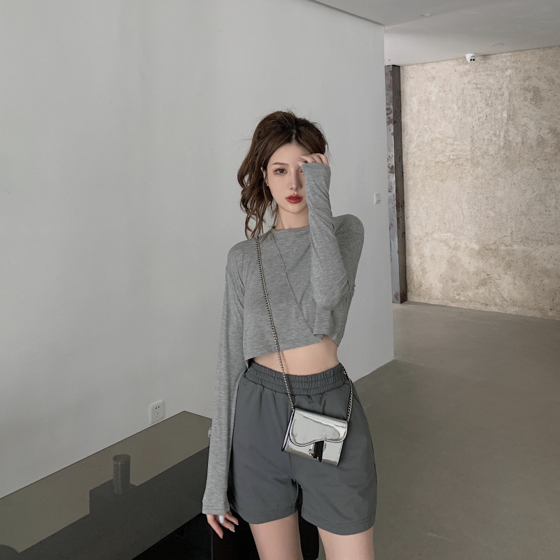 Real price ~ light and thin tee sunscreen solid long sleeve BM jacket + high waist grey shorts suit