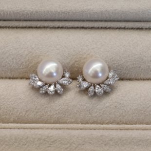 Alice 珠花万能百搭气质珍珠耳钉 Pearl