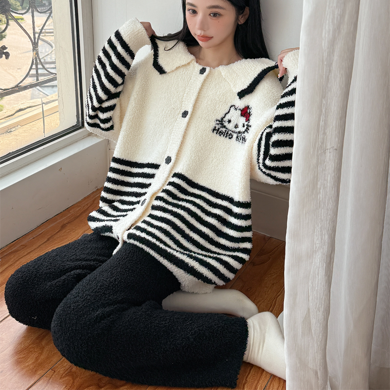 KITTY猫萌系可爱翻领开衫女长袖