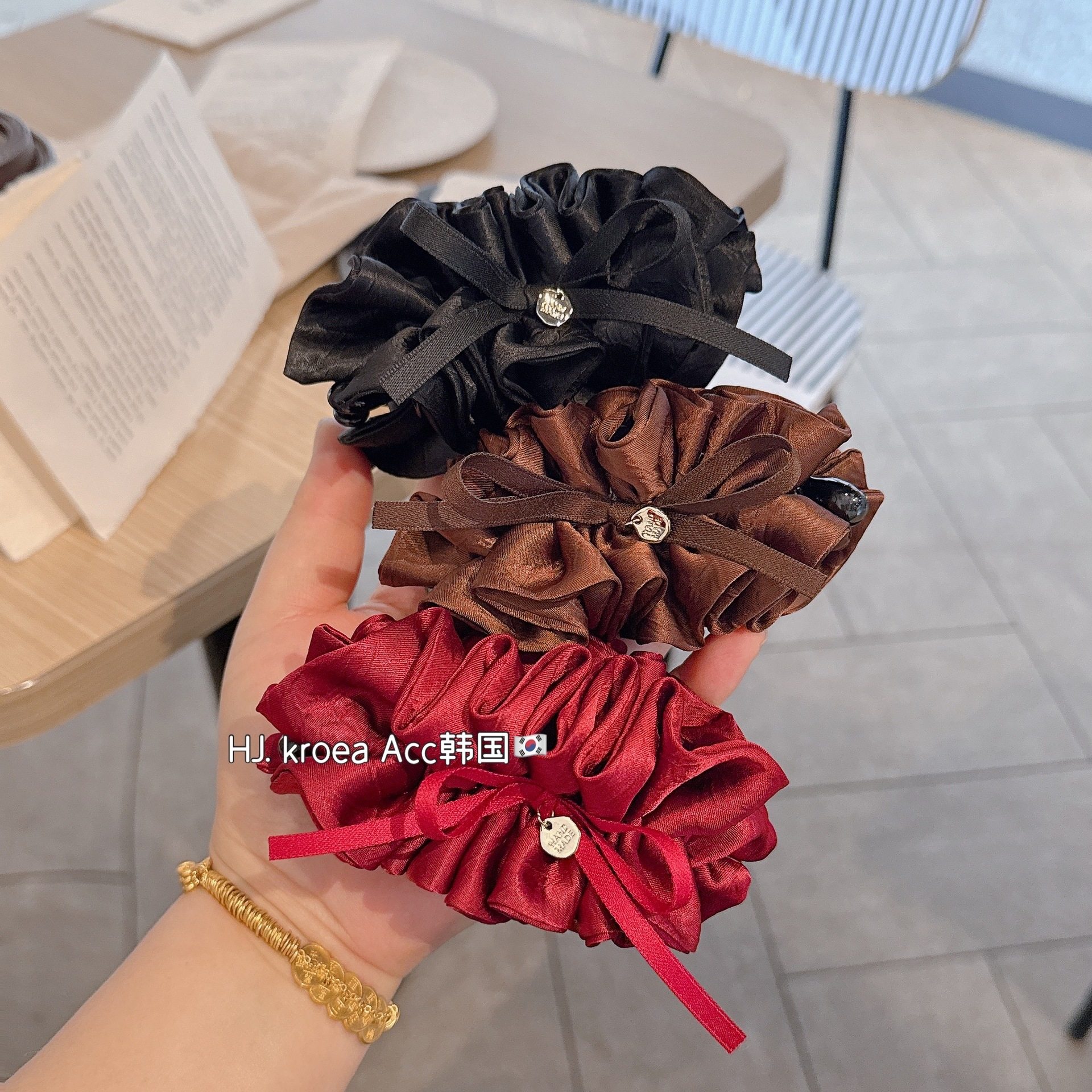 韩国进口面料2026新款蝴蝶结发夹气质法式复古优雅小裙子香蕉夹,饰品/流行首饰/时尚饰品新,民族风发饰,淘宝优惠券,粉丝福利购,淘宝优惠卷